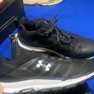 Under Armour Men's Black Running Shoes
